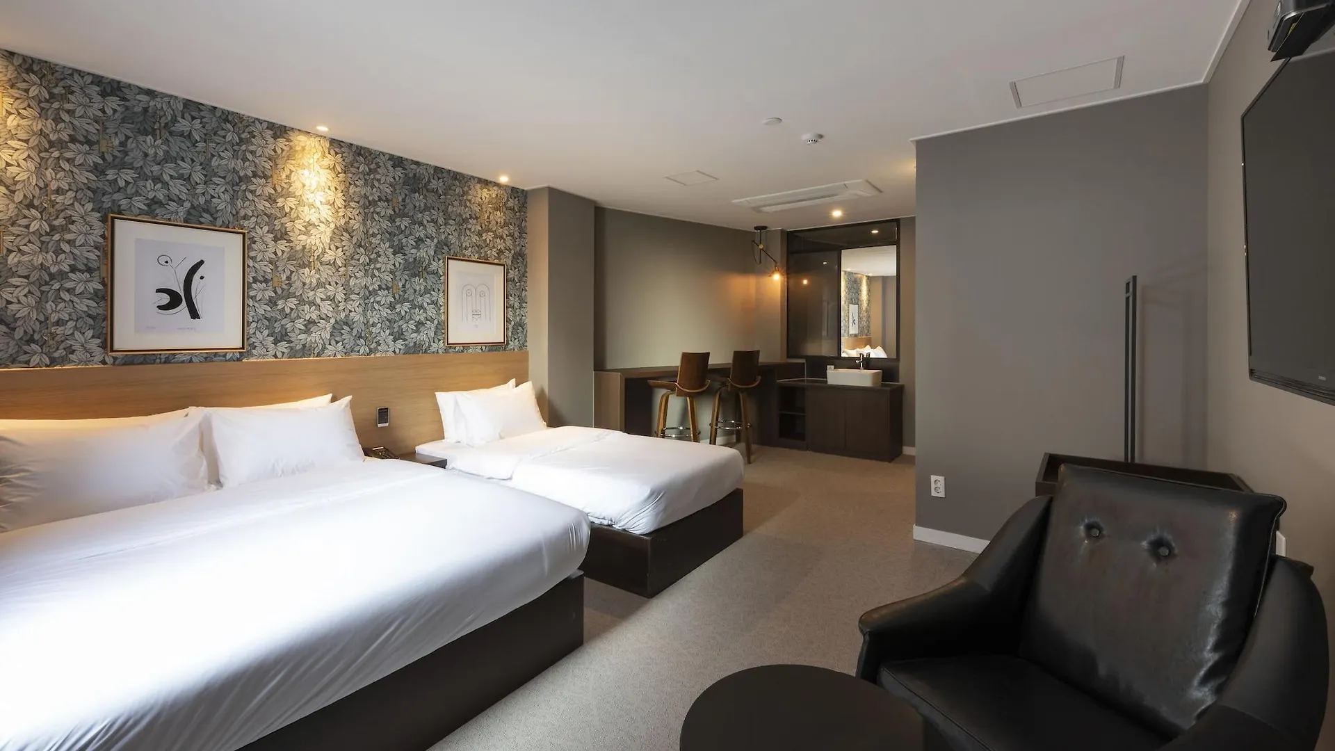 No. 25 Hotel Nampo Daecheong Busan 3*,