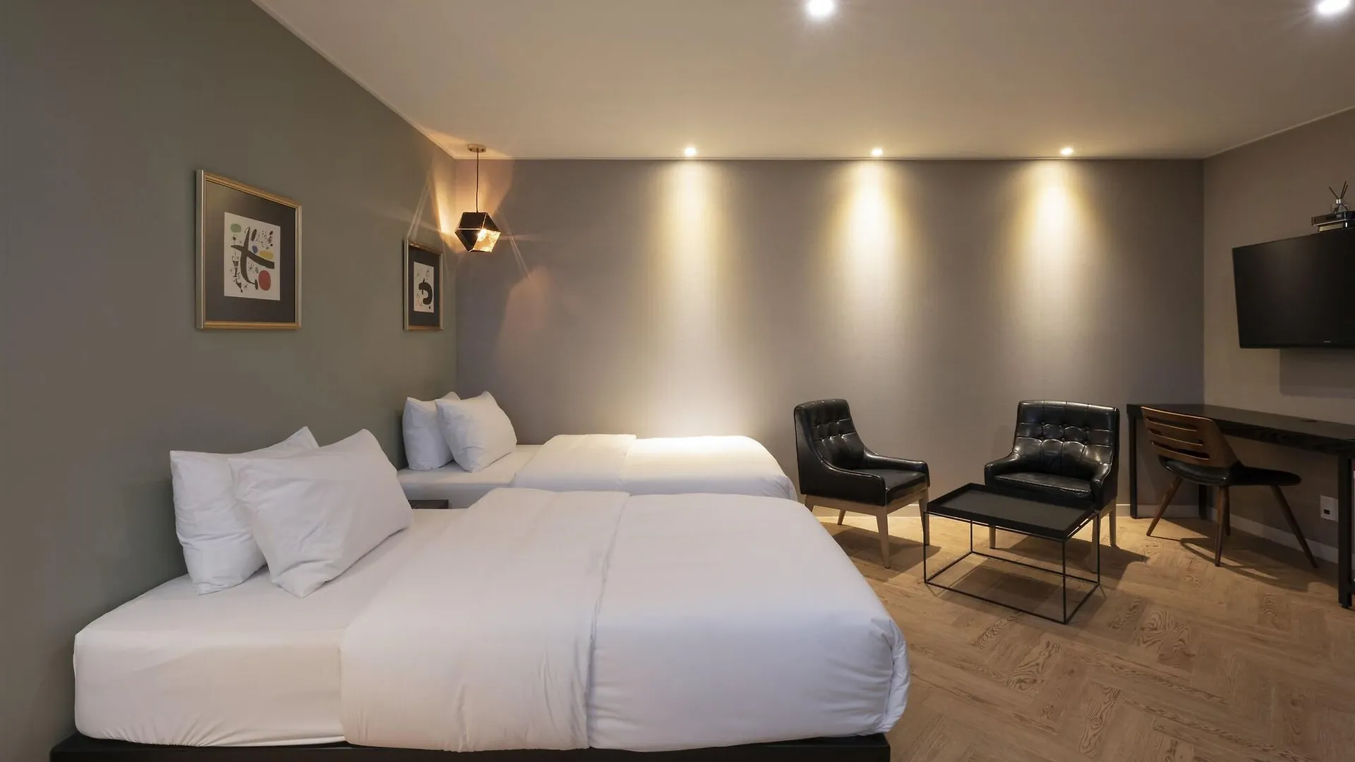 ***  No. 25 Hotel Nampo Daecheong Busan South Korea