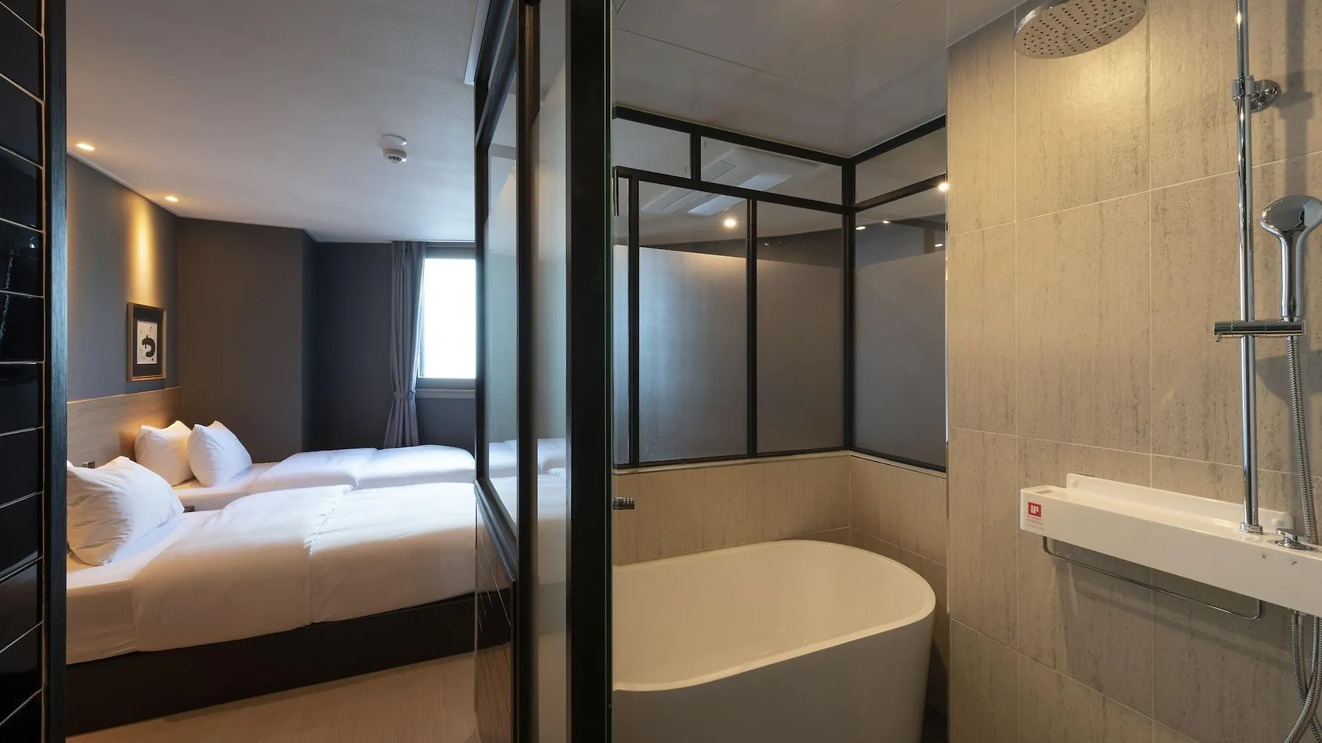 No. 25 Hotel Nampo Daecheong Busan