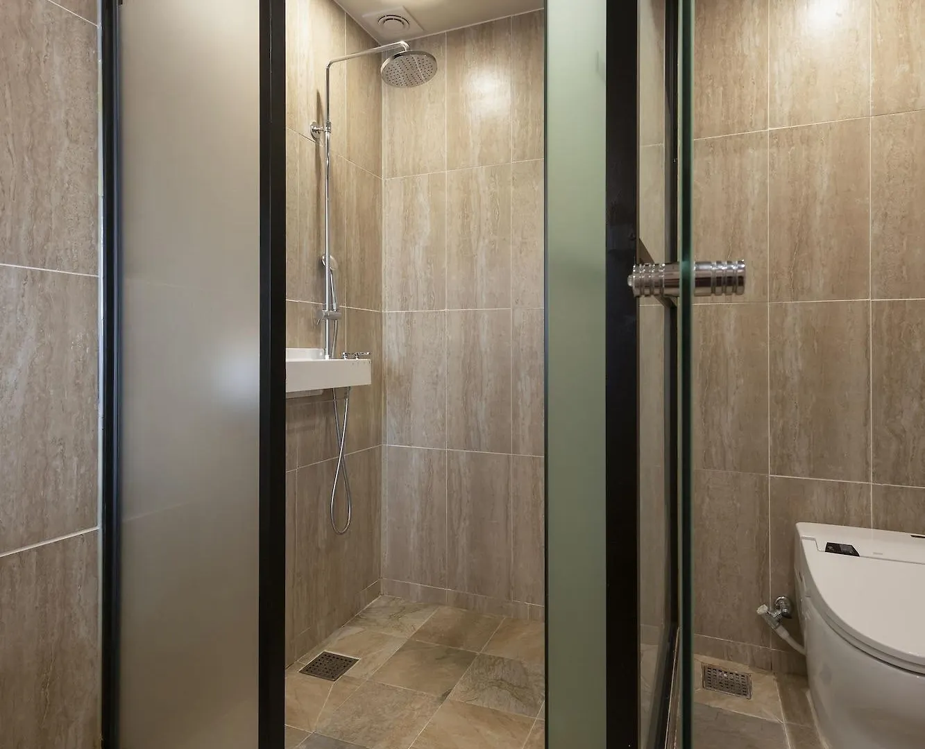 ***  No. 25 Hotel Nampo Daecheong Busan South Korea