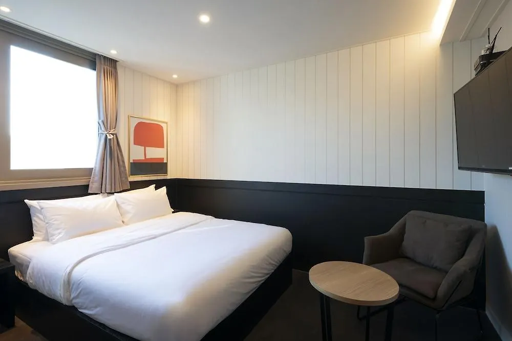 No. 25 Hotel Nampo Daecheong Busan 3*,