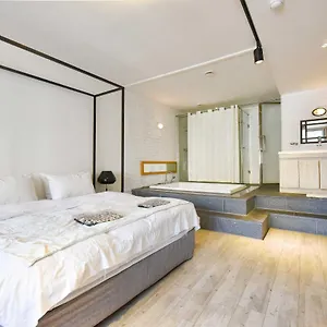 호텔 25 서면, 부산광역시